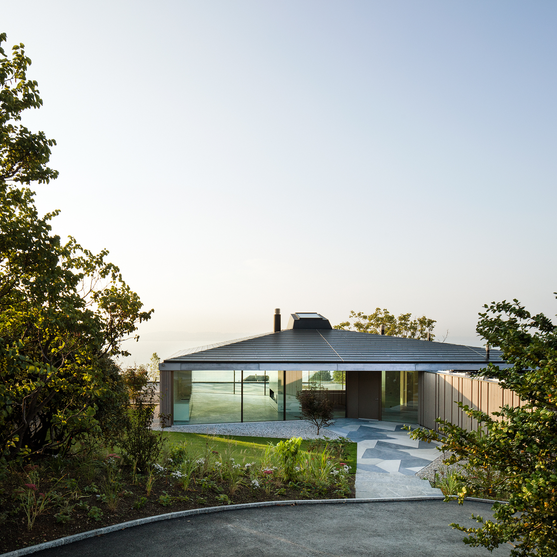 : Maison avec vue panoramique, Hauterive, bauzeit architekten