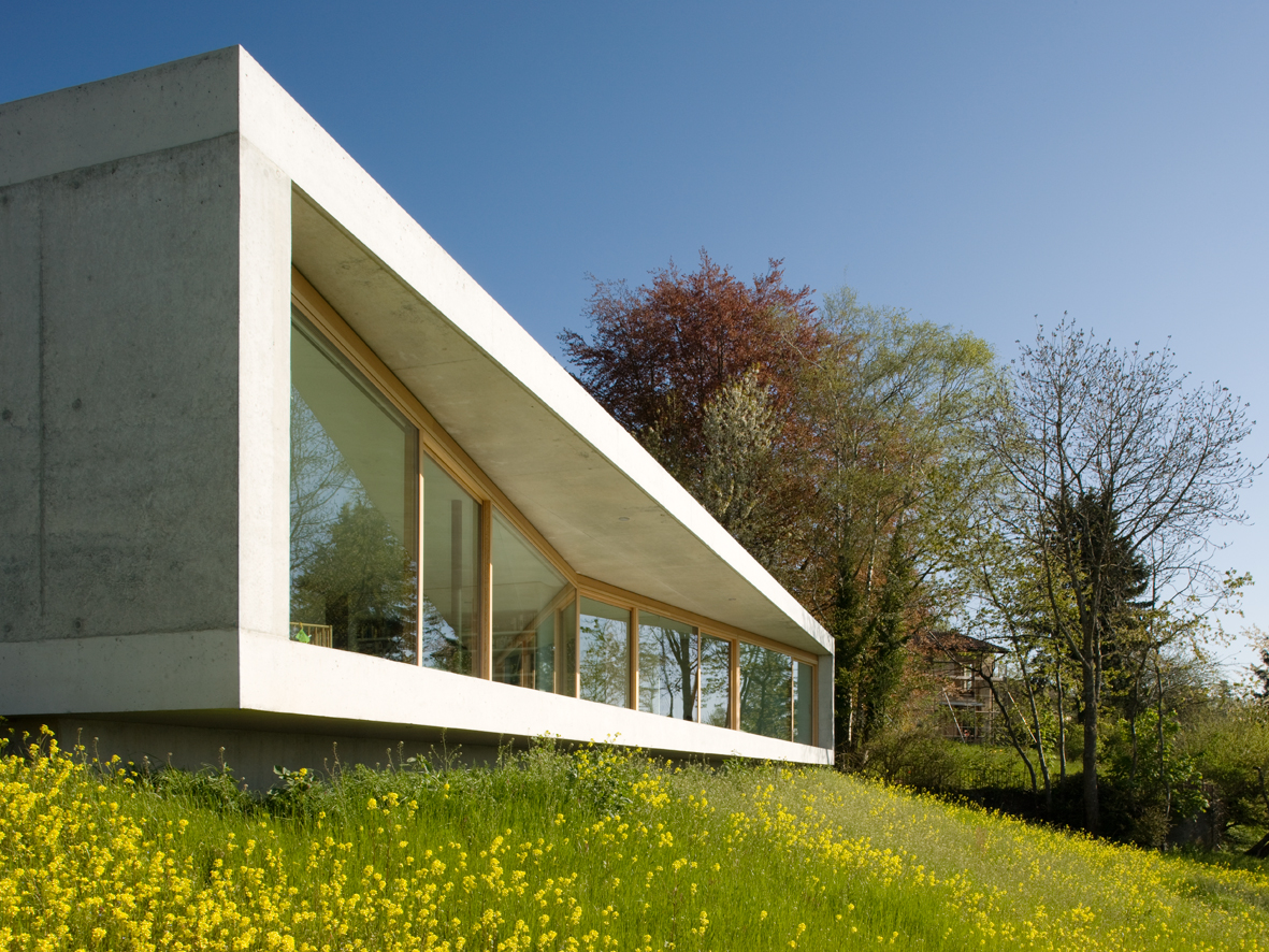 : Villa mit Panoramaaussicht, Leubringen, bauzeit architekten 